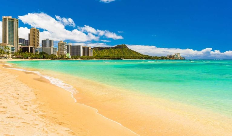 Hawaii Three Island Holiday-WHO Radio