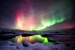 Northern Lights Over Jokulsarlon Lagoon