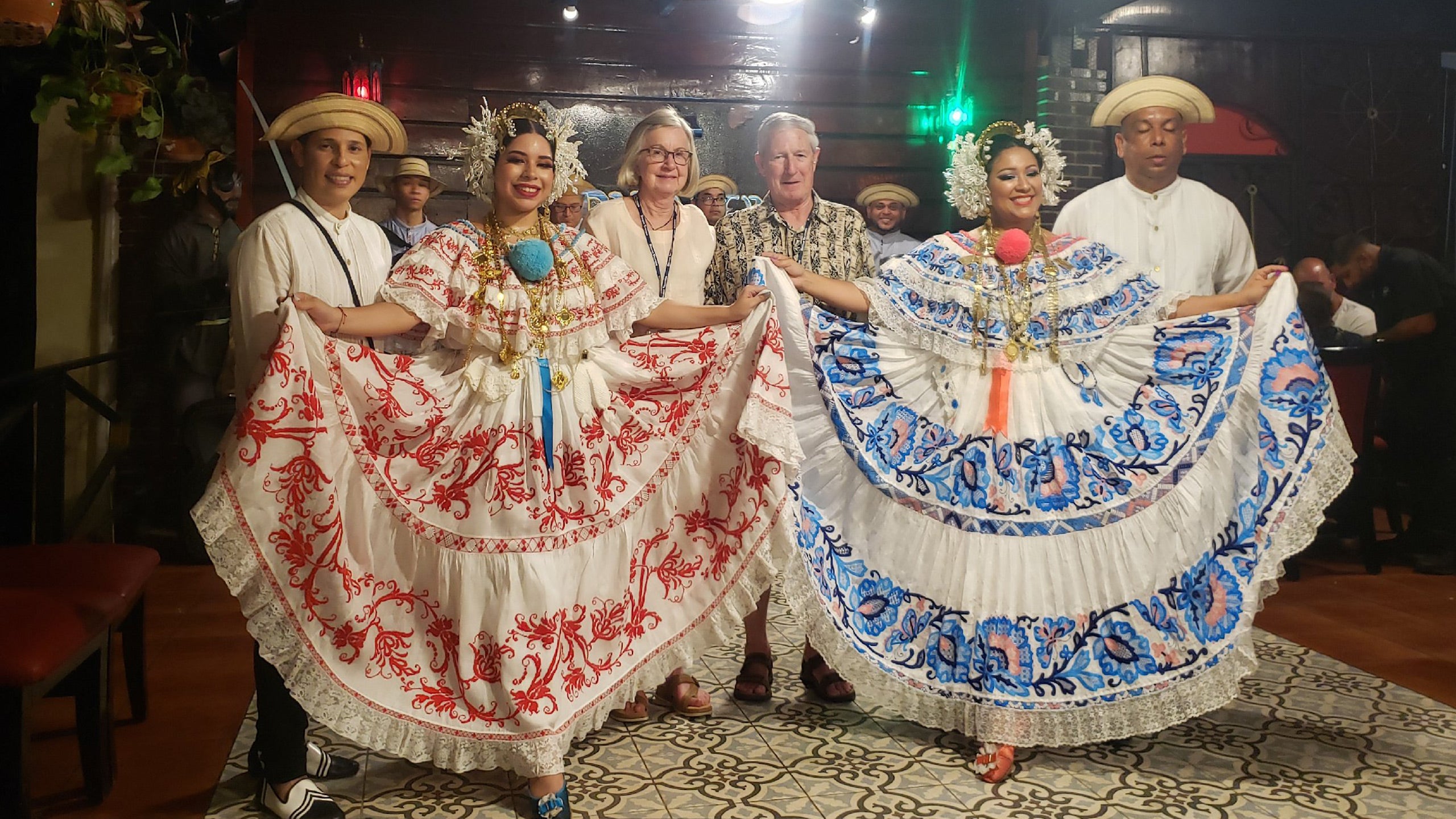 Dinner & Folklore Show